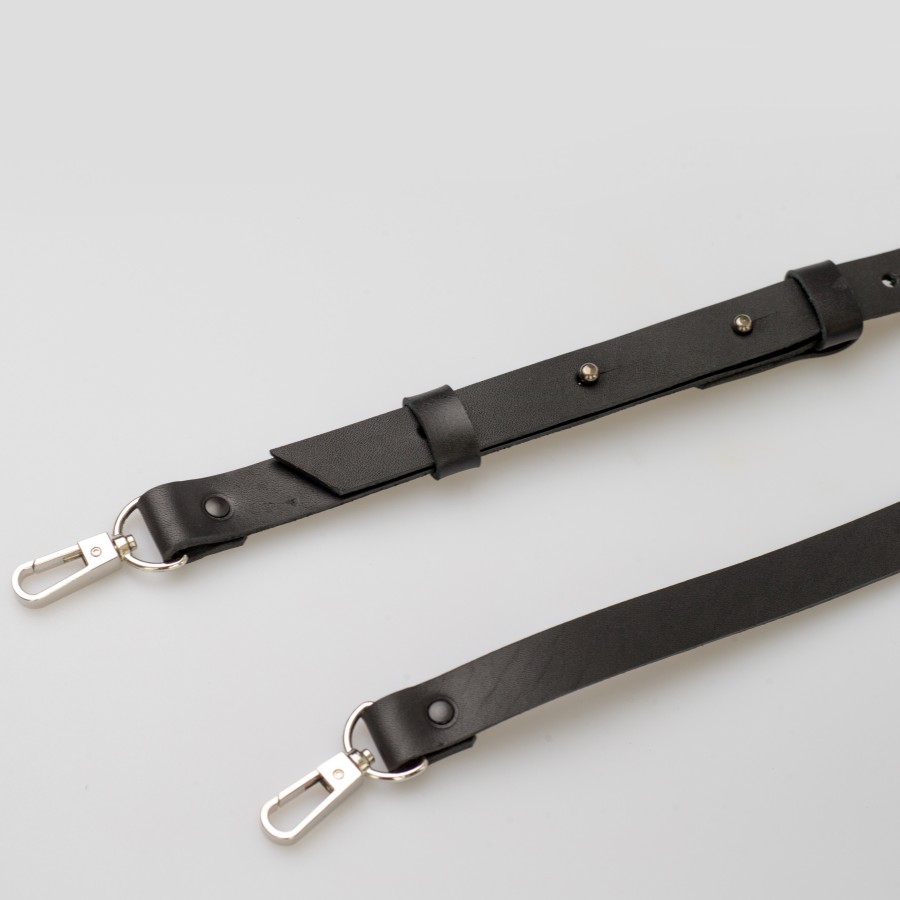Simple leather strap